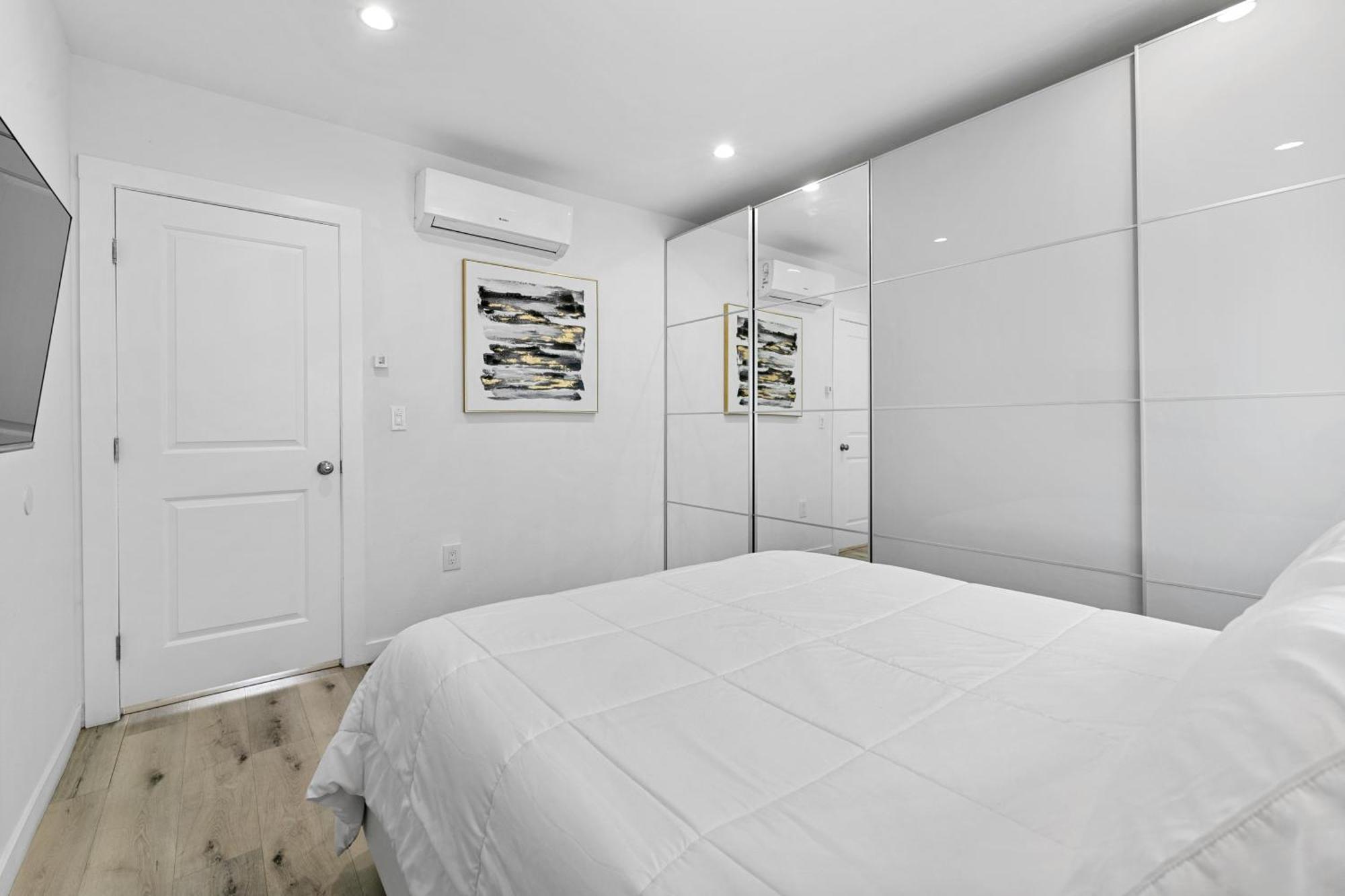 Muirfield Chic City Bungalow With Parking Лос Анджелис Екстериор снимка