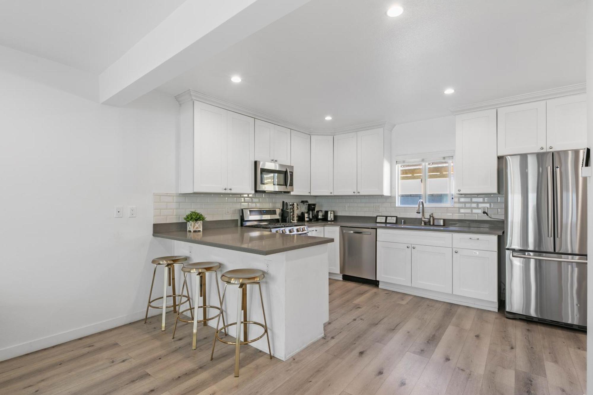 Muirfield Chic City Bungalow With Parking Лос Анджелис Екстериор снимка