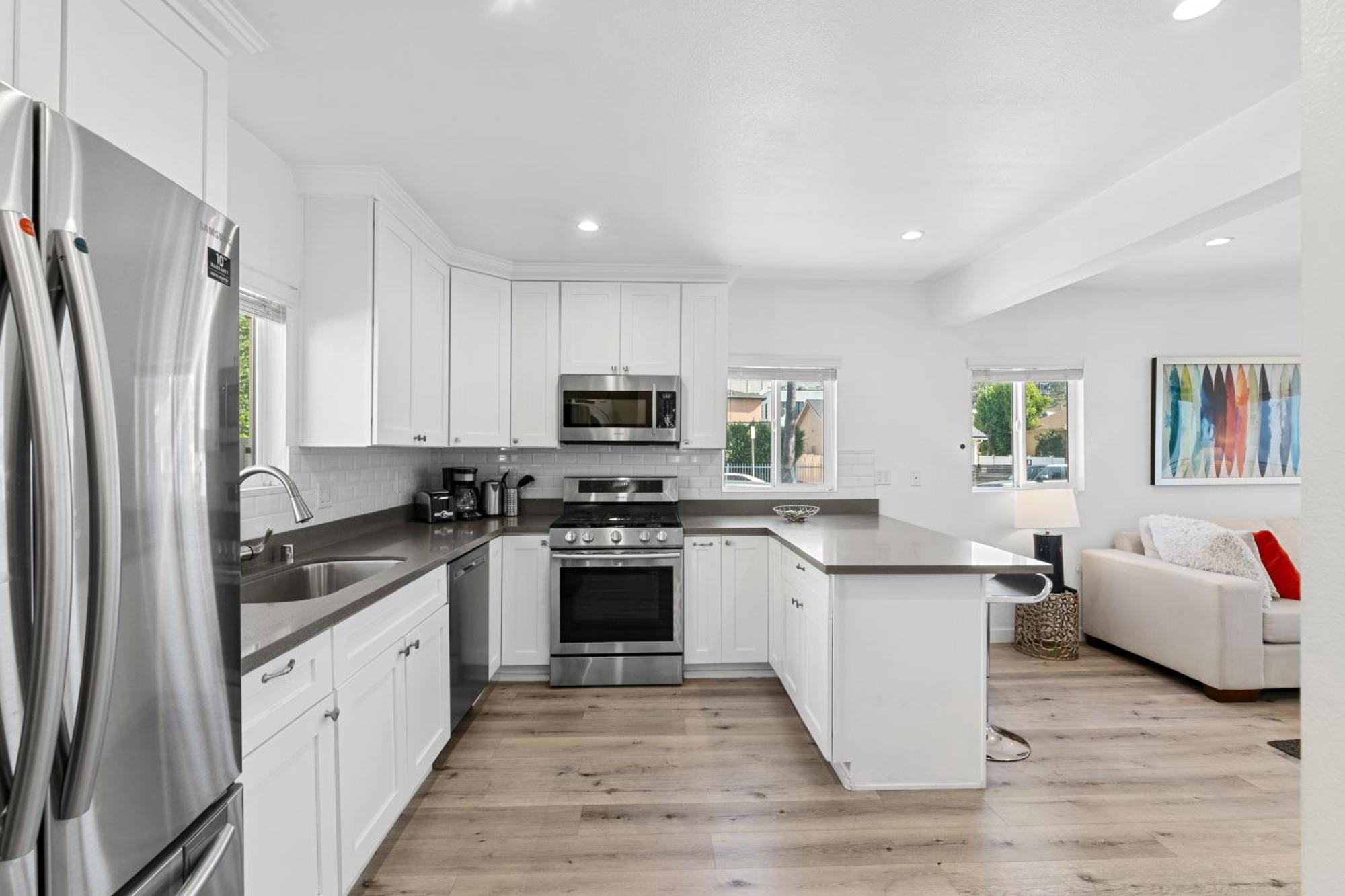 Muirfield Chic City Bungalow With Parking Лос Анджелис Екстериор снимка